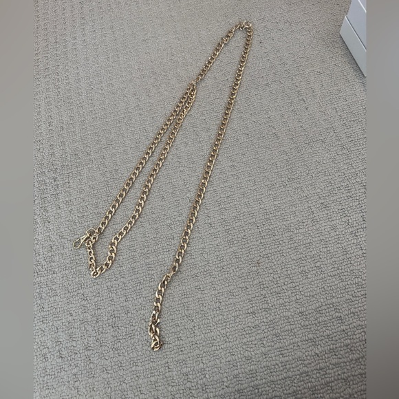 Lovers + Friends Chain Belt - worn twice! - Picture 4 of 8